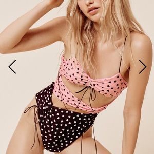 One-piece swimsuit WORN ONCE 👙